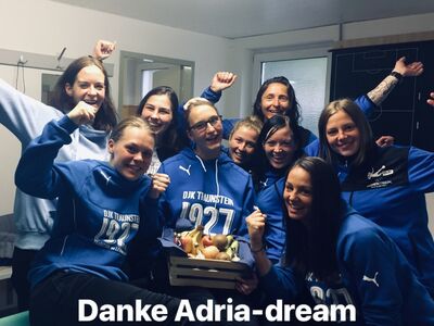 Mit der Adria-dream Vitaminbombe gewinnen die DJK Traunstein Ladies 6:1